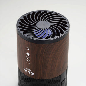 落ち着いた木目柄のLED蚊取り捕虫器 AIC-40M