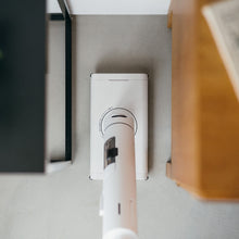 画像をギャラリービューアに読み込む, 毎日の掃除が変わる 進化したホバー式クリーナー BALMUDA The Cleaner Lite