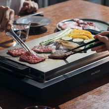 画像をギャラリービューアに読み込む, ライブキッチンの おいしさと楽しさを実現する ホットプレート BALMUDA The Plate Pro