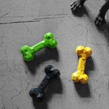 画像をギャラリービューアに読み込む, 見た目はカクカク、噛み心地はしっかりフィットするおもちゃ BONE BONE BONE(ボーン ボーン ボーン)