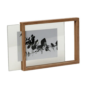 余白が写真を引き立たせる A6サイズのフレーム CAN-06