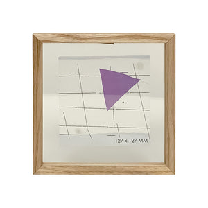 余白が写真を引き立たせる 正方形のフレーム CAN-07