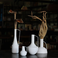 画像をギャラリービューアに読み込む, 描く前のカンバスから生まれた白美の陰影 Carlstein(カールステイン)