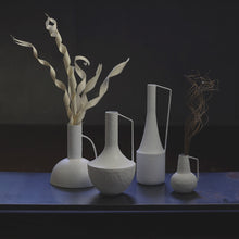 画像をギャラリービューアに読み込む, 描く前のカンバスから生まれた白美の陰影 Carlstein(カールステイン)