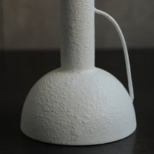 画像をギャラリービューアに読み込む, 描く前のカンバスから生まれた白美の陰影 Carlstein(カールステイン)