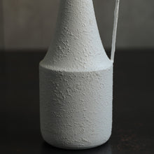 画像をギャラリービューアに読み込む, 描く前のカンバスから生まれた白美の陰影 Carlstein(カールステイン)