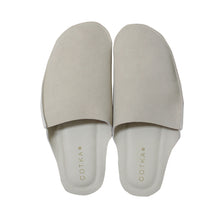 画像をギャラリービューアに読み込む, 幅広いファッションや空間にマッチするデザインの携帯スリッパ COTKA(コトカ)