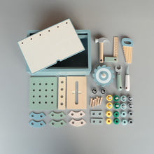 画像をギャラリービューアに読み込む, クルクル、トントン、ネジネジ 想像力を養う体験玩具 CRAFT TOOLBOX(クラフト ツールボックス)