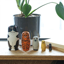 画像をギャラリービューアに読み込む, 猫のマトリョーシカ Feline 5(フィーラインファイブ)