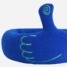 画像をギャラリービューアに読み込む, ユニークなジェスチャーデザインのふわふわ猫用ベッド FINGERS PET BEDS
