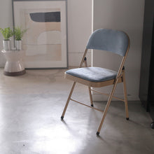 画像をギャラリービューアに読み込む, オフィスワークやテレワークなど、様々なシーンで活躍する フォールディングチェア
