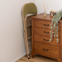 画像をギャラリービューアに読み込む, オフィスワークやテレワークなど、様々なシーンで活躍する フォールディングチェア