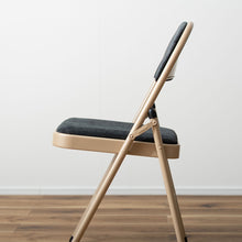 画像をギャラリービューアに読み込む, オフィスワークやテレワークなど、様々なシーンで活躍する フォールディングチェア