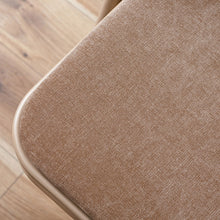 画像をギャラリービューアに読み込む, オフィスワークやテレワークなど、様々なシーンで活躍する フォールディングチェア