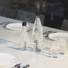 画像をギャラリービューアに読み込む, ポルトガルの豊かな自然が育んだ天然シリカ水 healsi(ヘアルシ)