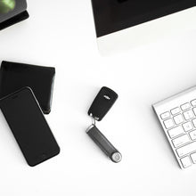 画像をギャラリービューアに読み込む, 使うほどに美しさを楽しめる牛革のキーケース Key Organiser Leather(キーオーガナイザー レザー)