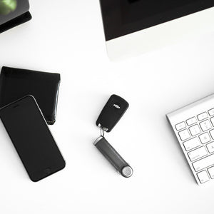 使うほどに美しさを楽しめる牛革のキーケース Key Organiser Leather(キーオーガナイザー レザー)