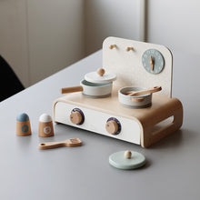 画像をギャラリービューアに読み込む, 音も動きも楽しい、お子さまの創造力を引き出す木製のキッチンセット KURUKURU COOKER(クルクル クッカー)