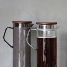 画像をギャラリービューアに読み込む, 容量たっぷり1100ml 蓋にウォルナット材を用いた noon jag(ヌーン ジャグ)