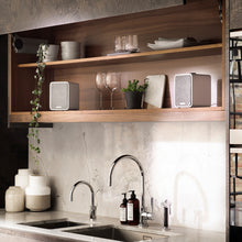 画像をギャラリービューアに読み込む, 低音から高音まで音楽全体を豊かに奏でるサウンド Ruarkaudio「MR1mk2」Bluetooth Speaker System