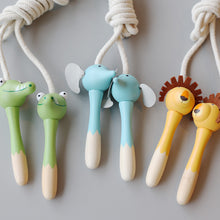 画像をギャラリービューアに読み込む, 太めのコットンロープと、木製の動物型持ち手が楽しい縄跳び SKIPPING ROPE(スキッピング ロープ)