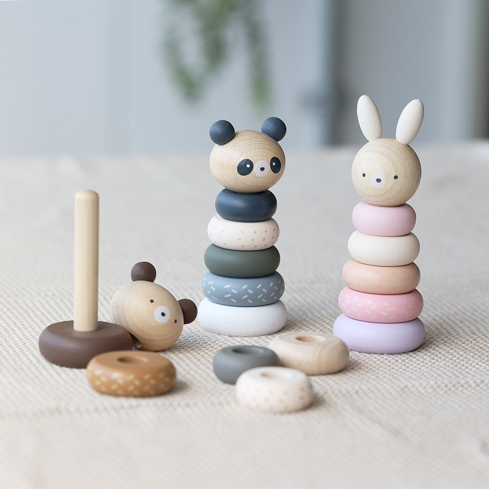 やさしい北欧カラーと天然木のぬくもりを組み合わせた、ベビー用スタッキングトイ STACKING ANIMAL(スタッキング アニマル)