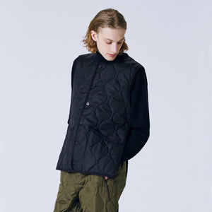 カットソーやタートルネックとの相性が抜群 TAION ミリタリー クルーネックボタン ダウンベスト (TAION-004B2ML-1)