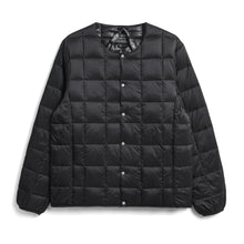画像をギャラリービューアに読み込む, 軽くて暖かく着回しやすいシンプルなデザイン TAION ベーシック クルーネックボタン インナーダウンジャケット(TAION-104)