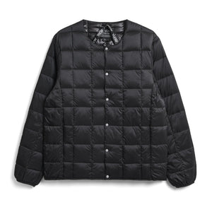 軽くて暖かく着回しやすいシンプルなデザイン TAION ベーシック クルーネックボタン インナーダウンジャケット(TAION-104)