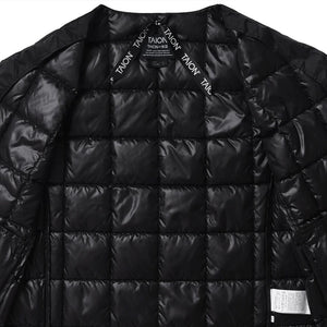 軽くて暖かく着回しやすいシンプルなデザイン TAION ベーシック クルーネックボタン インナーダウンジャケット(TAION-104)