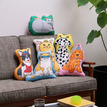 画像をギャラリービューアに読み込む, 日々を楽しんでいるペット達をテーマにしたクッション The Enjoy C&D Club Cushion(エンジョイ C&D クラブ クッション)