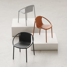 画像をギャラリービューアに読み込む, シートが浮いて見えるユニークなデザイン Umbra(アンブラ)リンゴ チェアー