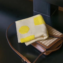 画像をギャラリービューアに読み込む, 専用パッケージ入り WARMGREY TAIL の HAND CLOTH(ハンドクロス)