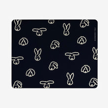 画像をギャラリービューアに読み込む, ラビットイラストのマウスパッド WARMGREY TAIL の BUNNY BUNNY MOUSE PAD