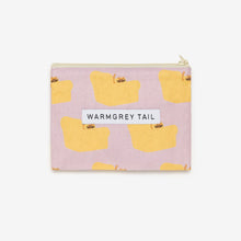 画像をギャラリービューアに読み込む, フラットな形状で使えば使うほど馴染むリネン素材のポーチ WARMGREY TAIL の FLAT POUCH