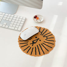 画像をギャラリービューアに読み込む, ライオンイラストのマウスパッド WARMGREY TAIL の LION MOUSE PAD