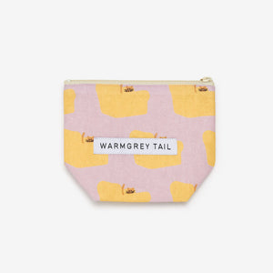 物をたっぷり収納できるポーチ WARMGREY TAIL の STANDING POUCH