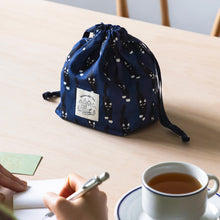 画像をギャラリービューアに読み込む, たっぷり収納 簡単に開け閉めできるポーチ WARMGREY TAIL の STRING POUCH