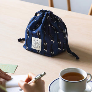 たっぷり収納 簡単に開け閉めできるポーチ WARMGREY TAIL の STRING POUCH