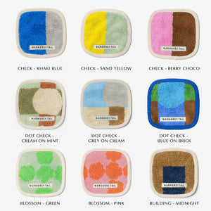 1つ1つデザインが異なる WARMGREY TAIL の TOWEL COASTER(タオルコースター)