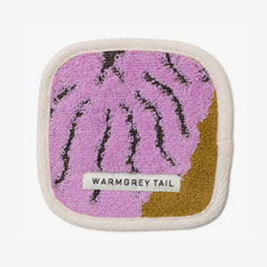 1つ1つデザインが異なる WARMGREY TAIL の TOWEL COASTER(タオルコースター)