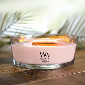 暖炉のように"パチパチ"と音を立てながらゆらめく炎が心地良いキャンドル WoodWick(ウッドウィック) ハースウィック