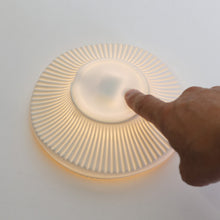 画像をギャラリービューアに読み込む, お香と光で空間を満たすインセンスホルダー WOOSM Incense Holder Light