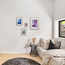 画像をギャラリービューアに読み込む, ホワイトオーク材にオイル加工を施した温もりあるウッドフレーム YVR(ワイブイアール)