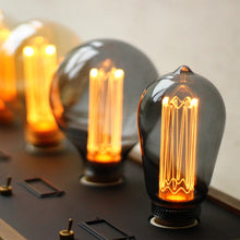 画像をギャラリービューアに読み込む, 繊細で暖かな灯りをLEDで再現したバルブ NOSTALGIA LED Bulb