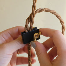 画像をギャラリービューアに読み込む, シンプルで活用度の高いライト LONDON Pendant Light