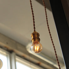 画像をギャラリービューアに読み込む, レトロな雰囲気を作り出す LED ミニブローブ E17