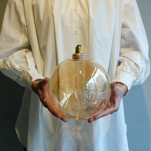 ガラスシェードの代わりになるインパクトのある電球 NOSTALGIA LED Bulb E26 BIG