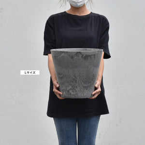 自然環境に近い状態を表現できるプランター ART STONE(アートストーン)