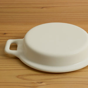 焼きたての自家製パンが楽しめるお手頃サイズの パン焼き器